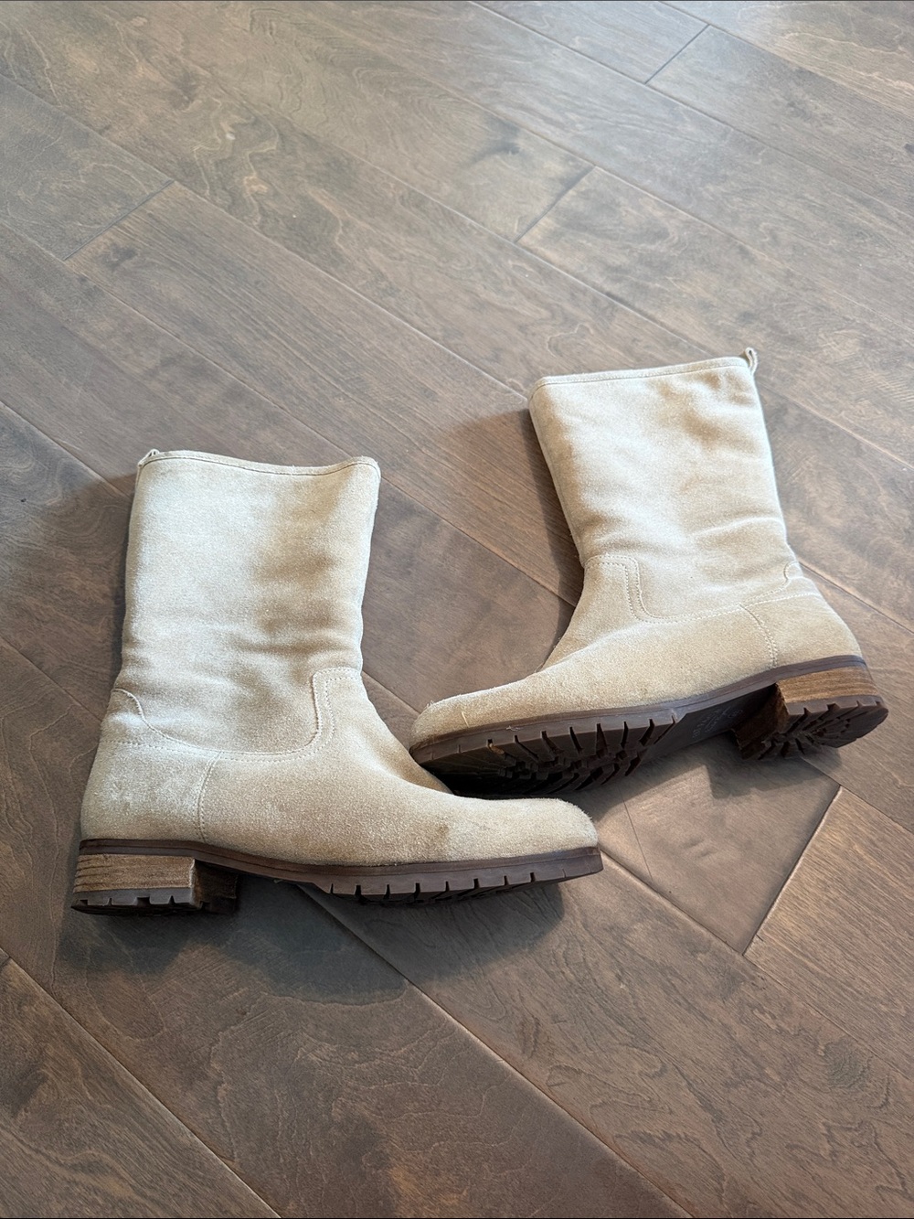 Fatface Mid-Calf Suede Heeled Boots in Light Cream